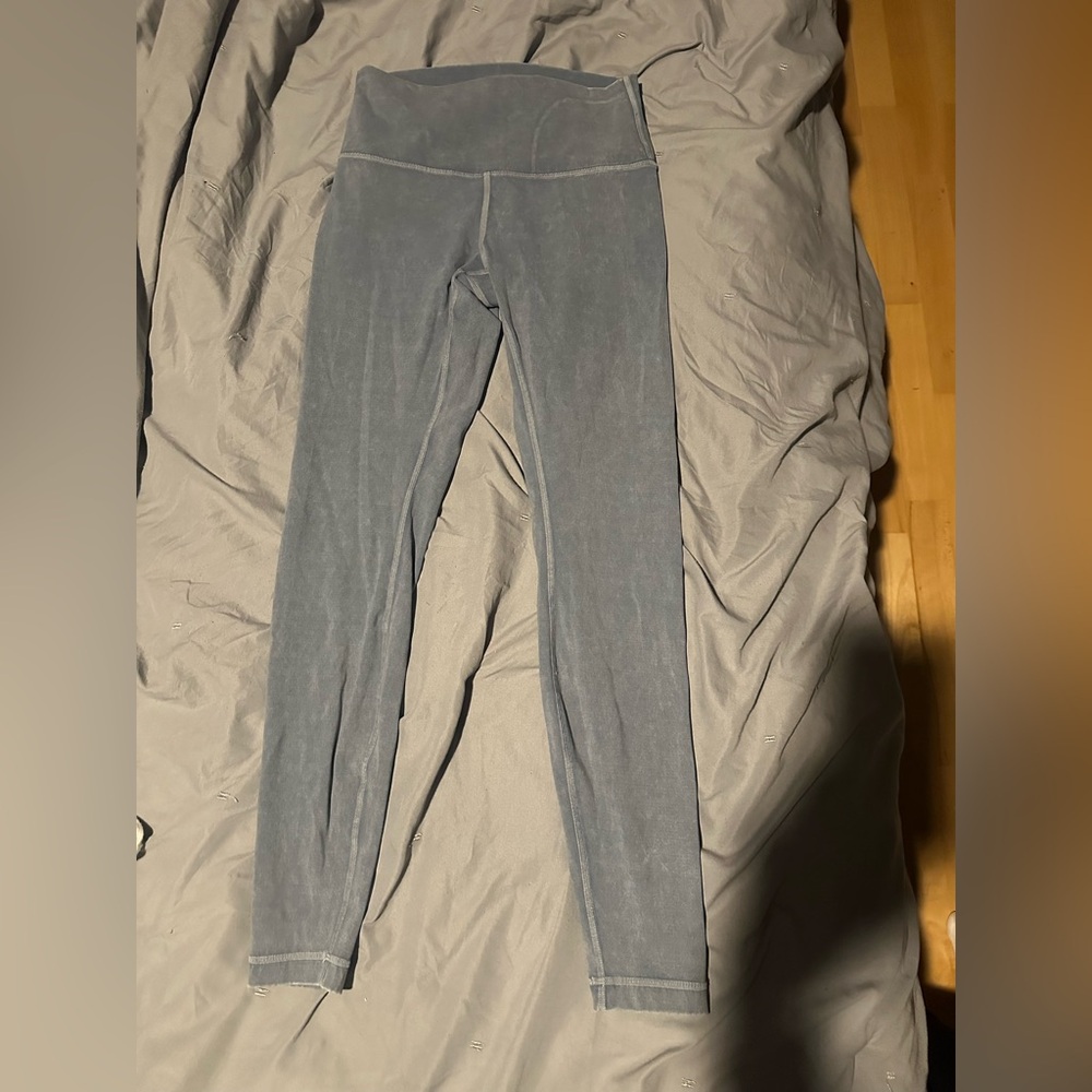 Blue lululemon leggings